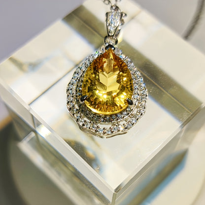 Elegant6Carat Citrine Pendant Necklace，S925Sterling Silver Material - Perfect Gift for Birthday and Special Occasions，Simple and Exquisite Design，Suitable for Daily Wear