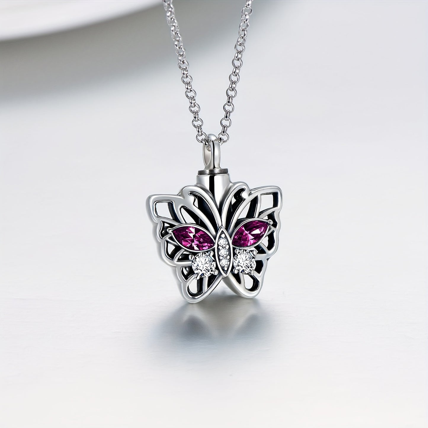 Elegant925Sterling Silver Heart-Shaped、Flower and Butterfly Design Urn Necklace - Austrian Crystal Decoration Souvenir，Perfect Commemorative Gift for Women，Best Choice for Christmas