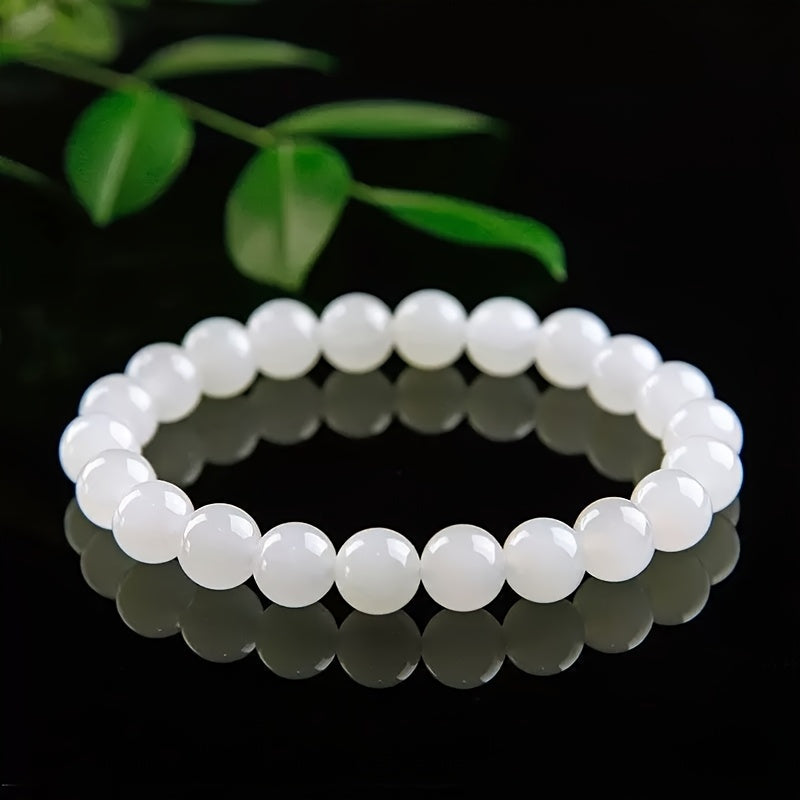 A White Crystal Bracelet，Suitable for Spring Festival，Symbolic Balance and Harmony，Wish Come True，Health and Vitality，Wisdom and Clear Thinking，Love and Happiness，Suitable for the Weak、Night Owl、Office Worker、Student、Intellectuals and the Elderly。