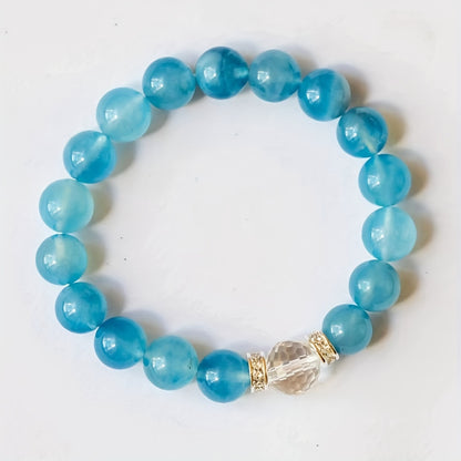 An Elegant Ocean Style Natural Sapphire Bead Bracelet，With Unique Oval Spacer and Crystal Embellishment，Fashion All-Season Daily and Gift Accessories，It Symbolizes Luck and Beauty.