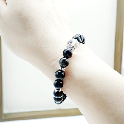 Natural Obsidian and Natural White Stone Bracelet，Inlaid18K Gold Plating，Enhanced Energy，Stable Mood，Exudes Depth and Elegance，Promoting Spirit，For My Best Friend，It Is a Perfect Gift，Suitable for Wearing in All Seasons。