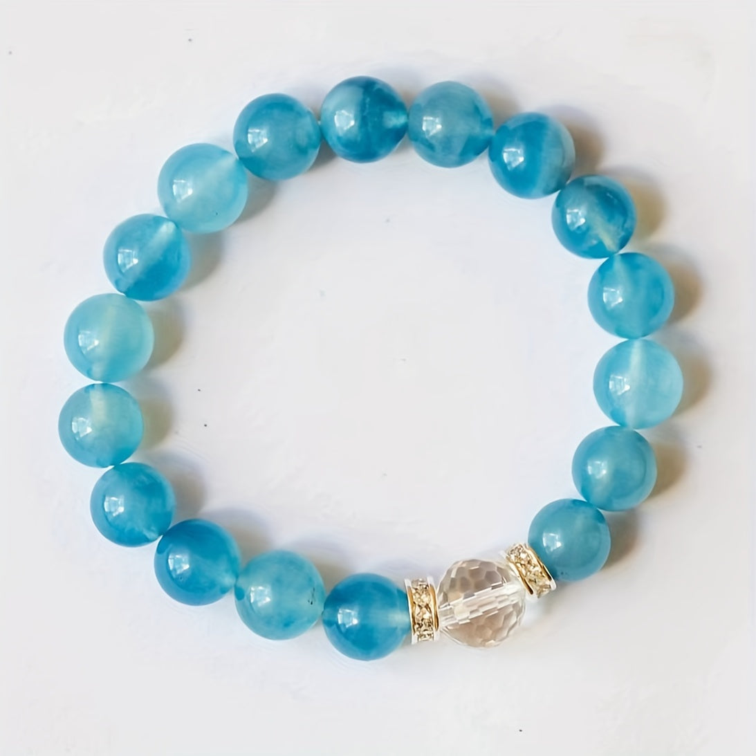 An Elegant Ocean Style Natural Sapphire Bead Bracelet，With Unique Oval Spacer and Crystal Embellishment，Fashion All-Season Daily and Gift Accessories，It Symbolizes Luck and Beauty.