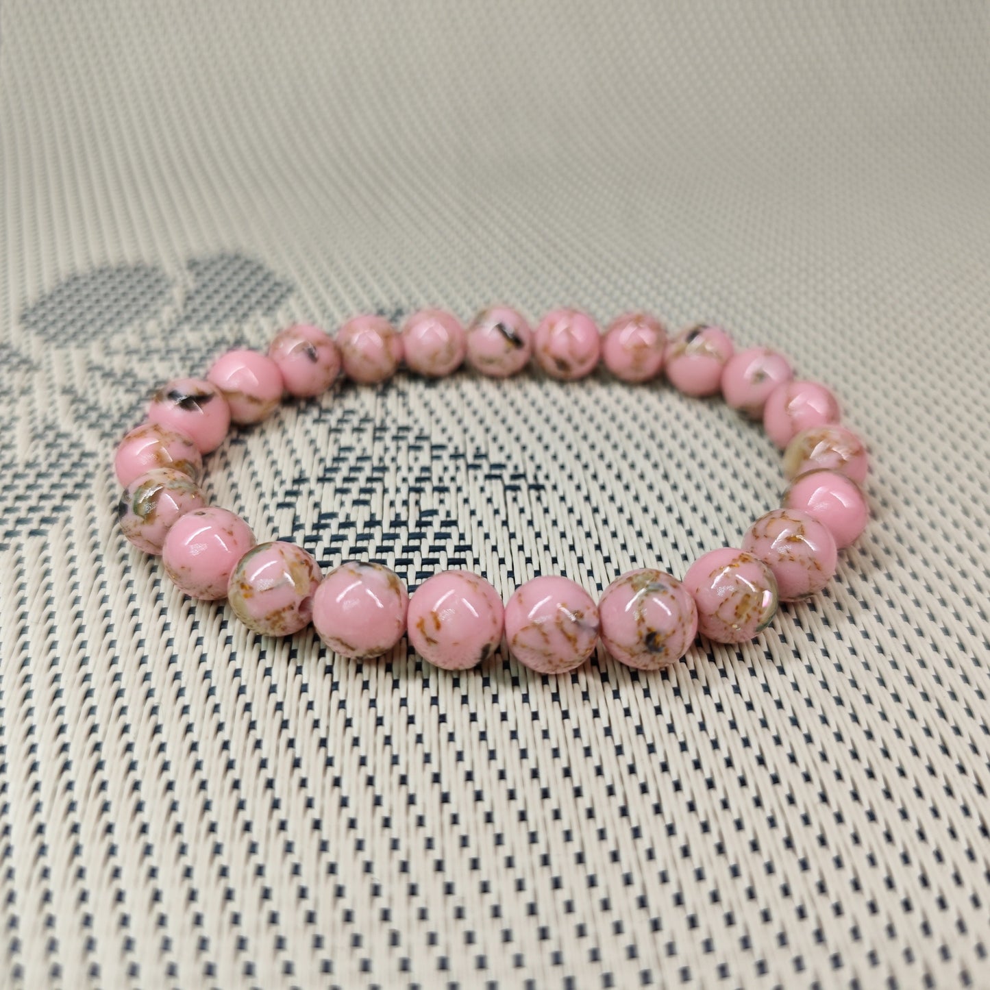 Elegant8.5mm Pink and White Marble Natural Stone Beads Bracelet - Traditional Chinese Style，Versatile Accessories for All Occasions，Ideal Gift for Relatives