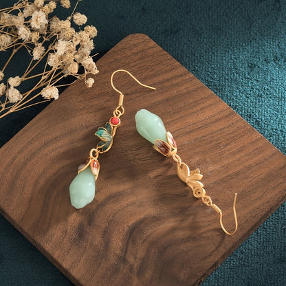 A Pair of Tribal Luxury24K Gold Plated Copper Earrings，with Imitation Jade Inlaid and Agate Pendant，Suitable for Women to Wear - Hypoallergenic Nickel-Free Stud Earrings，Suitable for Daily and Banquet Wear，Jewelry Suitable for All Seasons