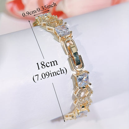 A High Quality Pentagram Chain Ring Bracelet，Inlaid AAA CZ Zircon and Gold Coating，Jewelry Suitable for Fashionable Women。