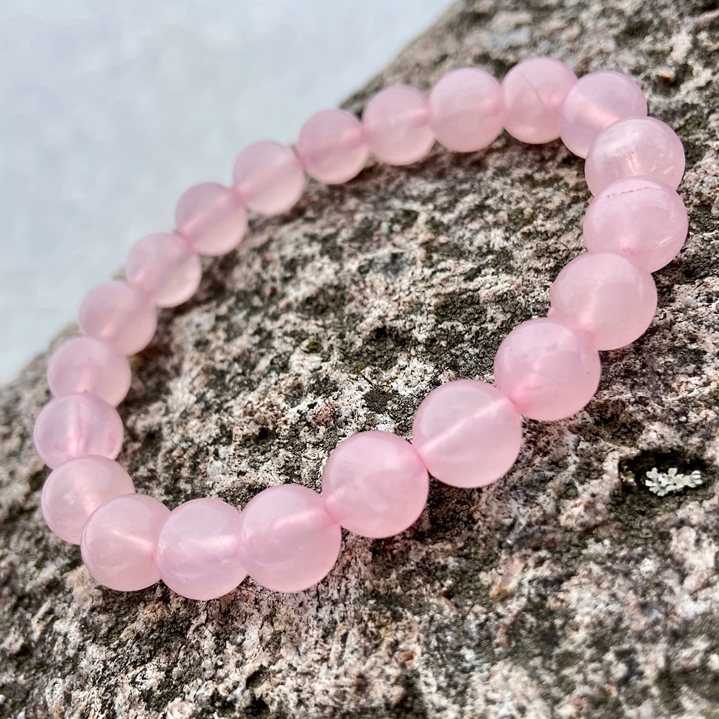 VAVICORE Natural Rose Quartz Beads String - Bohemi Refined Stone Elastic Bracelet，Suitable for Gifts and Parties，Attract Soul Mate - No Coating，Handmade Yoga Jewelry Gift for Ladies（1Pieces）