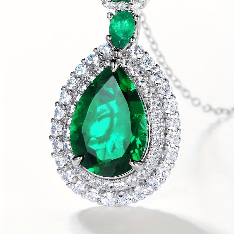 Elegant3.58Carat Laboratory Cultivation Emerald Pendant Necklace，925Sterling Silver，18K Gold Coating，with Moissanite Embellishment，Suitable for Daily Wear and Special Occasions，Thanksgiving Gift