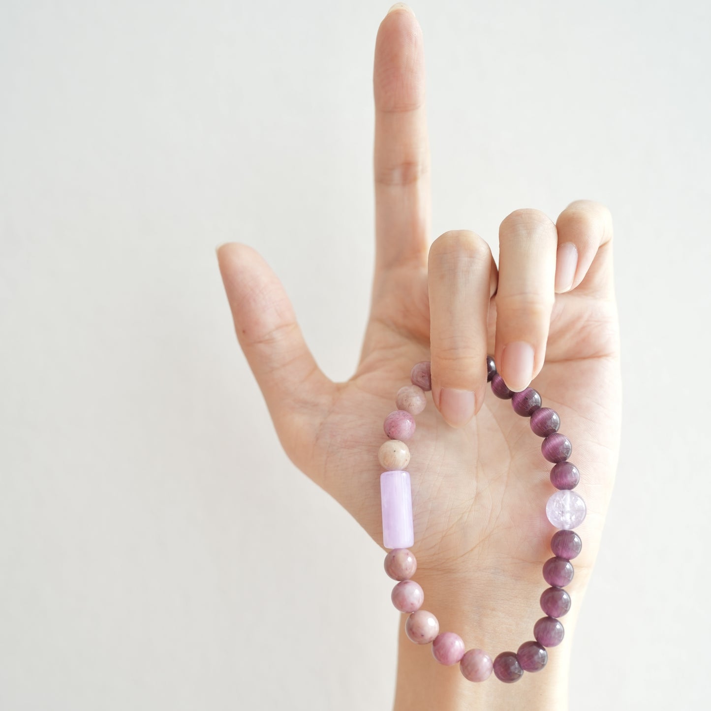 Handmade Vintage Bracelet，Equipped8mm Purple Fluorite and Carnelian Beads - Gift