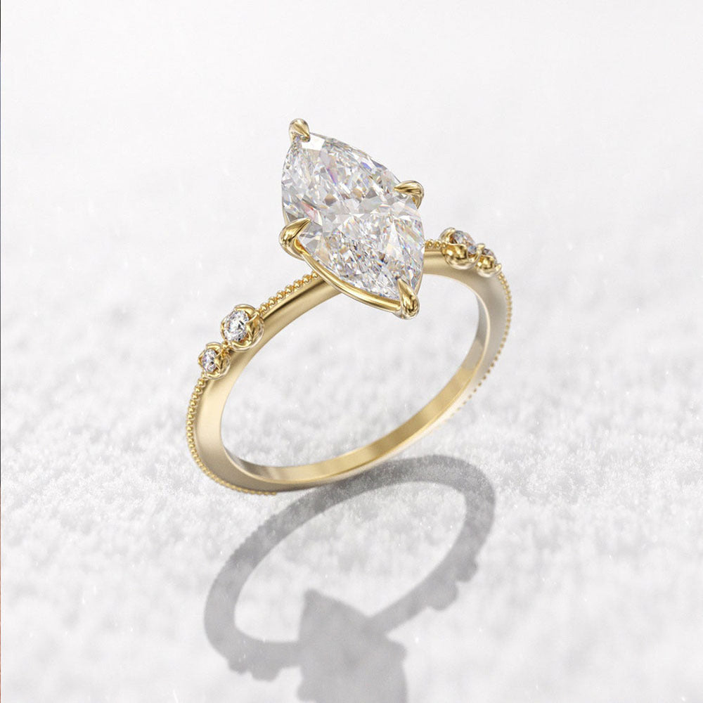 Luxury Ring，High-End Affordable Luxury Ornament，Elegant and Exquisite，Fashion Classic，Beautiful Ring，Matching Shirt、Sweater、Coat、Short Sleeve、Skirt, Etc.，Suitable for Everyday Wear，Also Suitable as Holiday Gifts，Suitable for Any Occasion