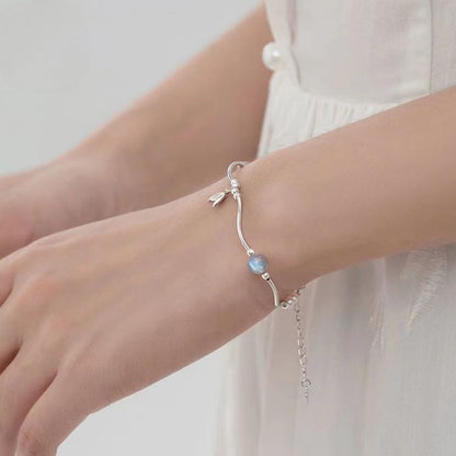 Moonstone Bracelet - Exquisite Bracelet，With Beautiful Moonstone - Perfect for Banquets - Birthday - Party - Thanksgiving Day - Perfect Gift