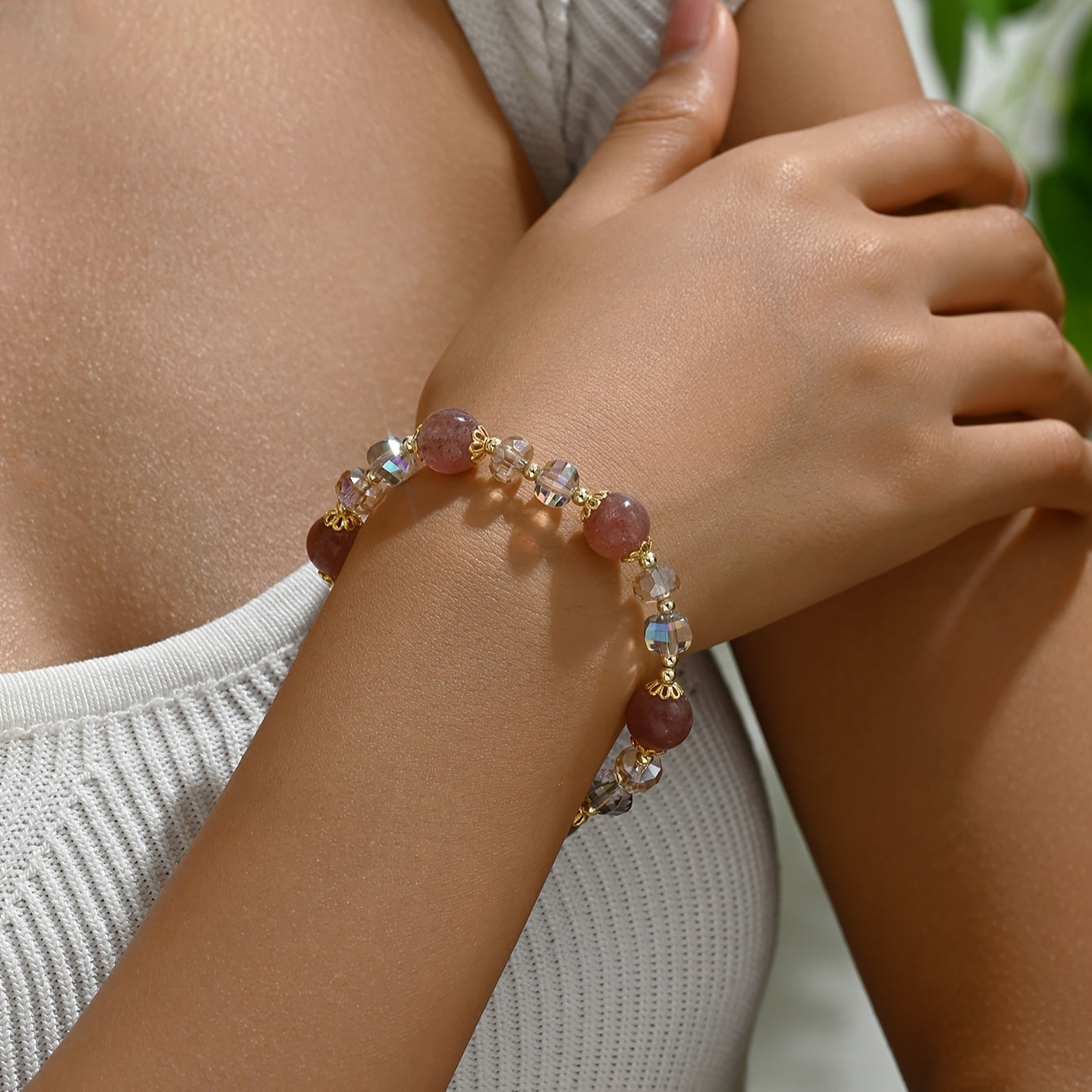 Pink Natural Stone Crystal Elastic Bracelet，Handmade，Fine gifts，French Romantic Style，Fashion Casual Retro Trend，All-Matching Daily Commuter Street Lying Holiday Wear