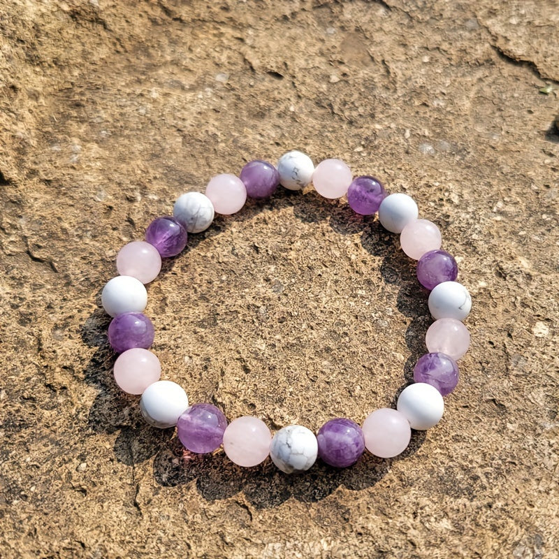 Anxiety and Stress Bracelet，Anxiety Chakras Protection Bracelet，Gems Bring Inner Peace，Crystal Bracelet，White Dolomite，Rose Quartz，Amethyst，It Is a Perfect Gift for Men and Women