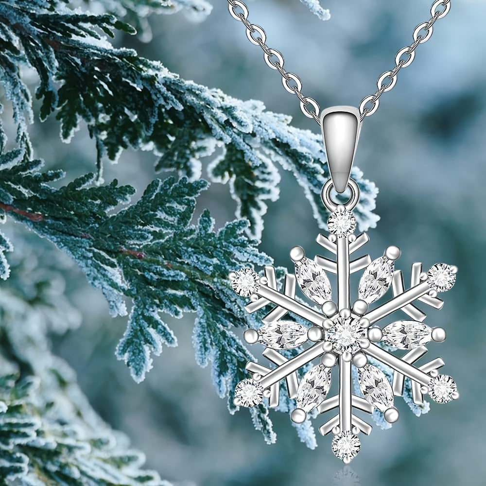 Women's Snowflake Necklace，925 Sterling Silver Winter Snowflake Pendant Necklace，Snow White Square Crystal Zirconia Friendship Jewelry Christmas Holiday Gift